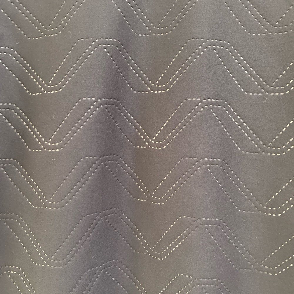 Oiselle Bomber Jacket - Picture 7 of 12
